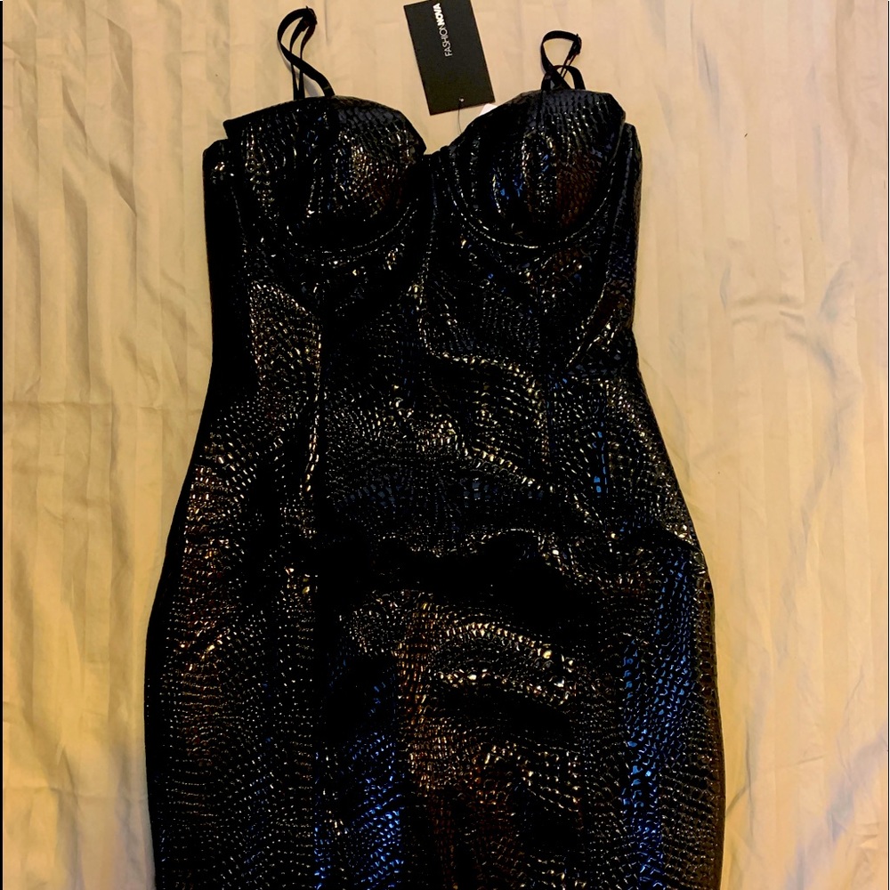 Fashion nova feisty dress